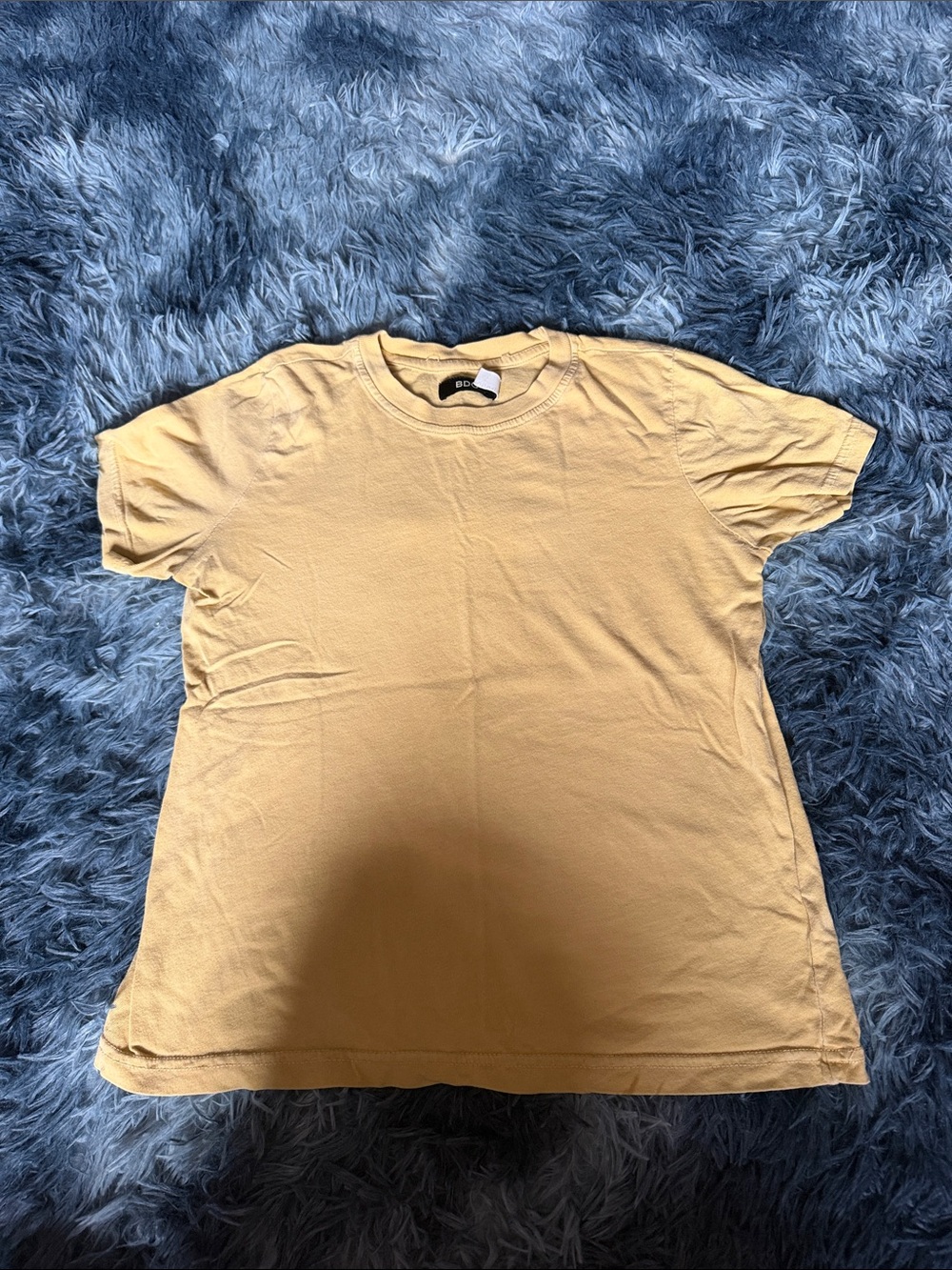 Urban Outfitters Short Sleeve Crewneck Tee - Yellow